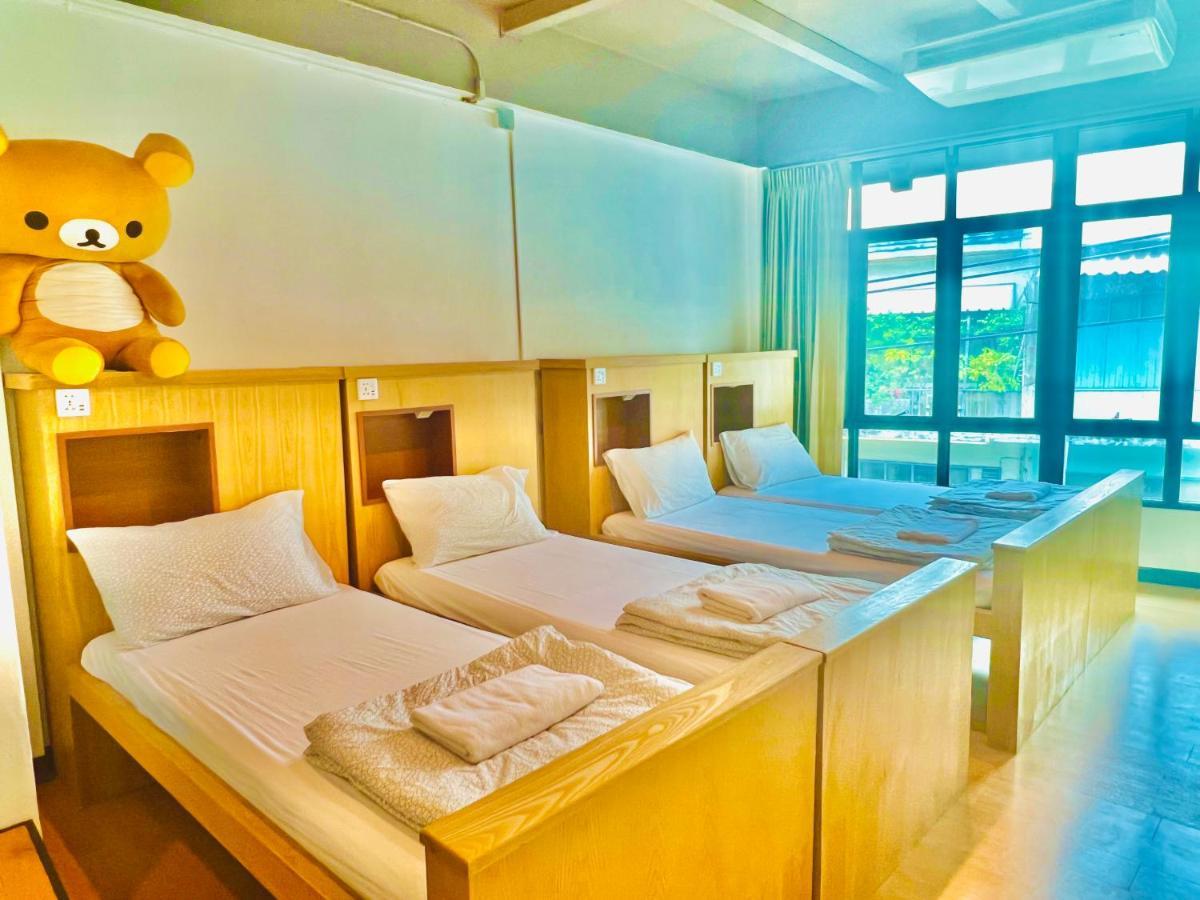 Daraya Hostel Bangkok Bagian luar foto
